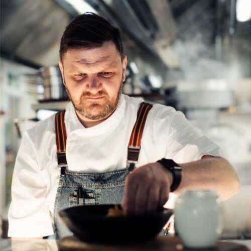 Chef Lee Cooper of Hintlesham Hall Hotel and i4C Infusions4chefs Trade Customer Chef Lee Cooper of Hintlesham Hall Hotel and i4C Infusions4chefs Trade Customer