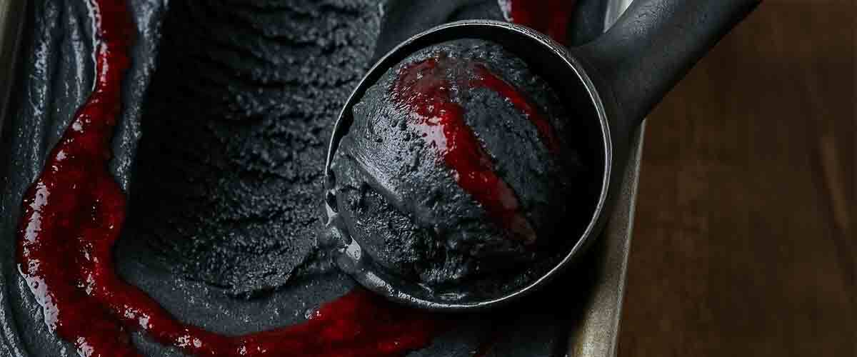 No-Churn-Black-Ice-Cream-with-“Blood”-Ripple