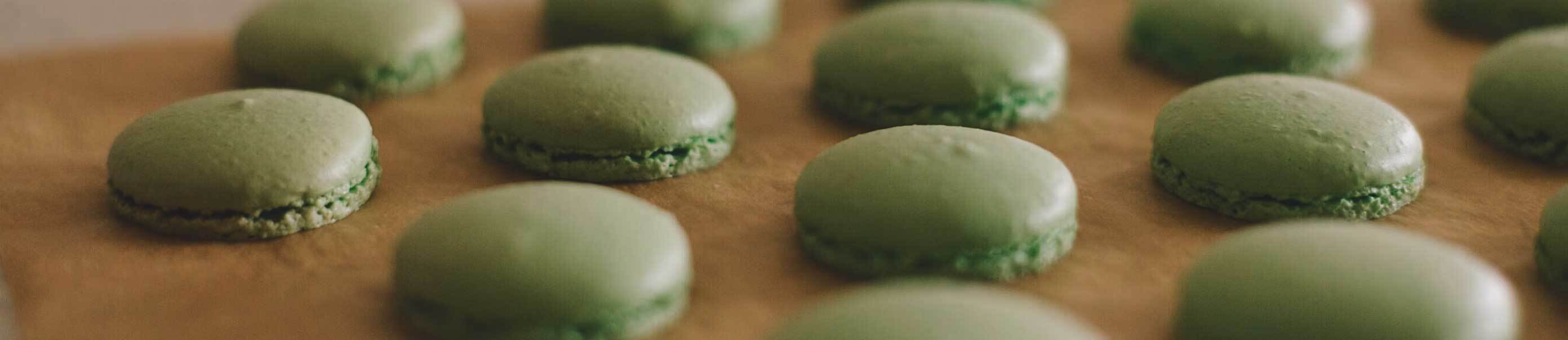 Pistachio macaron